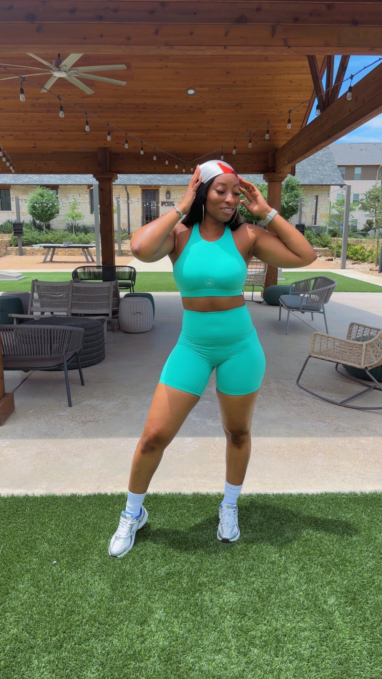 Lifted Sports Bra "Sapphire Bue"